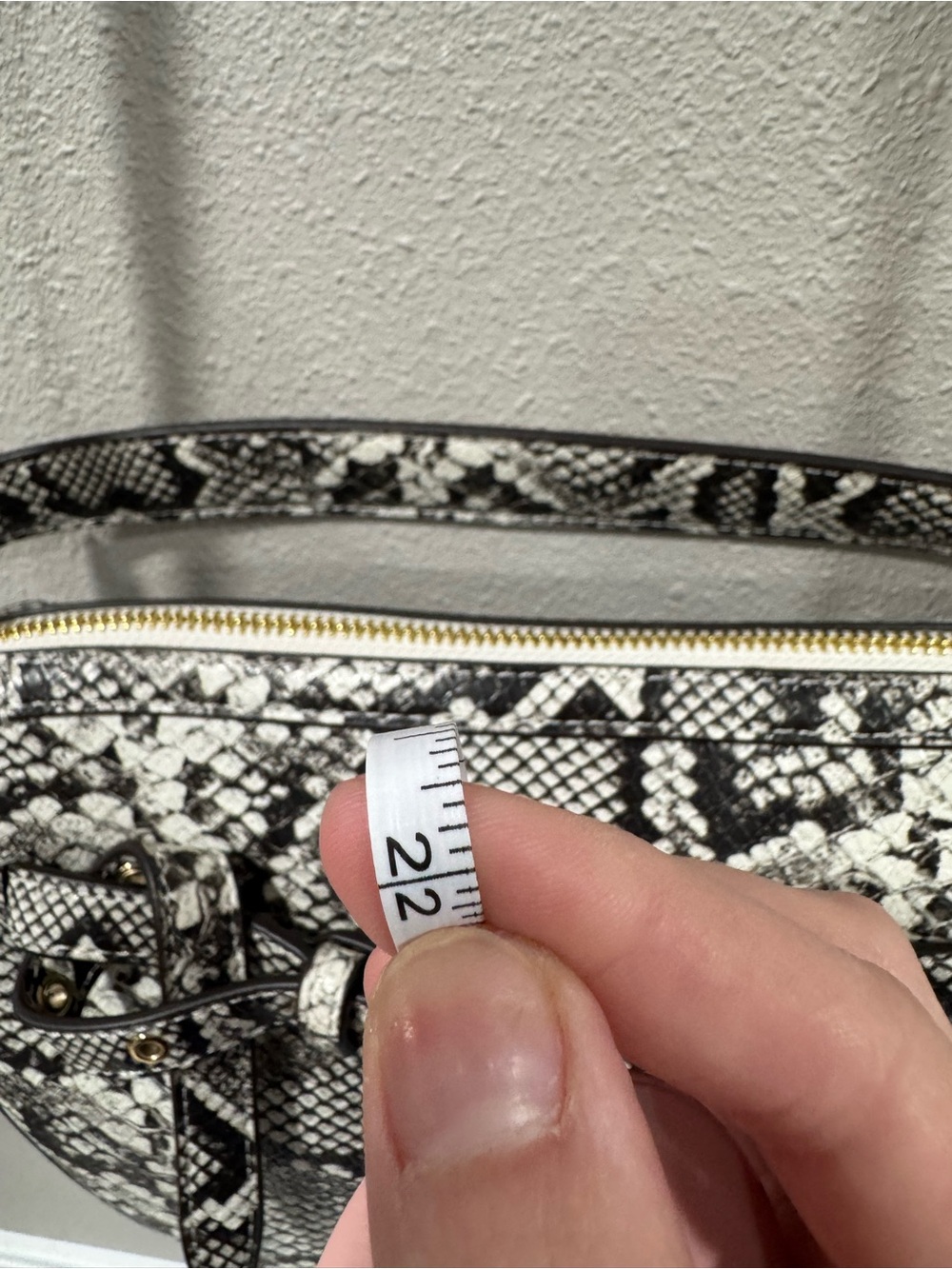 Michael Kors Emilia Half Moon Animal Print - Picture 12 of 15